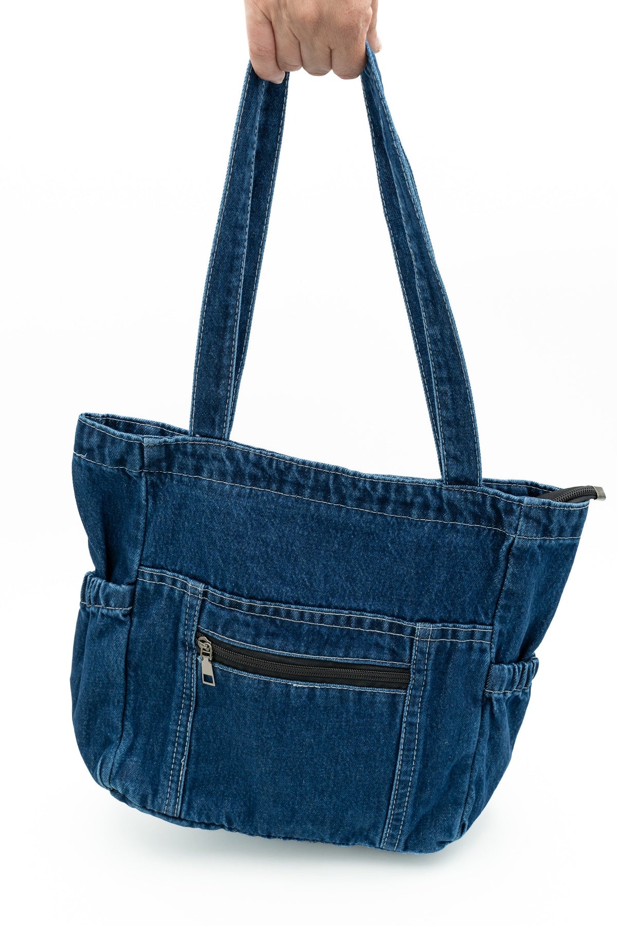 Denimtasche mit elastischen Seitentaschen und horizontalem Reißverschlussfach vorn