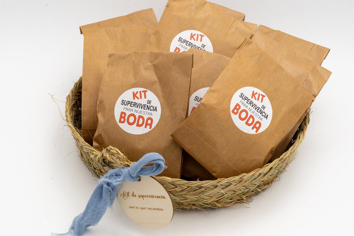 Cesto Kit de Supervivencia para Bodas