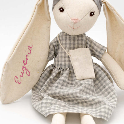 muneca_de_trapo_conejita_gris