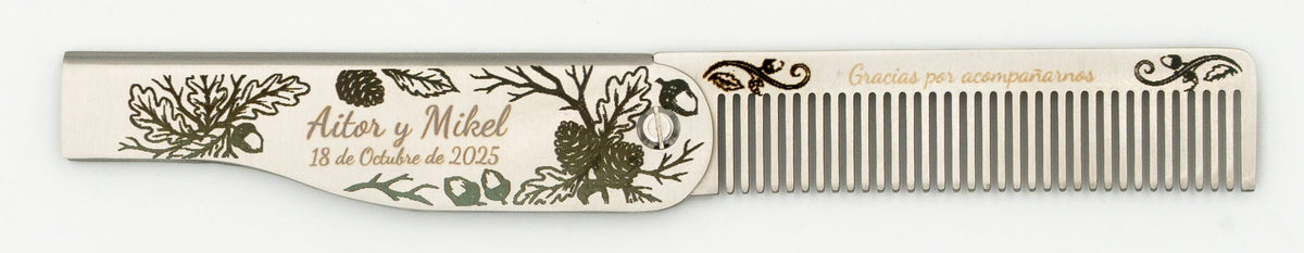 Peine de metal personalizado con grabado decorativo y nombres, ideal para el cuidado de la barba.