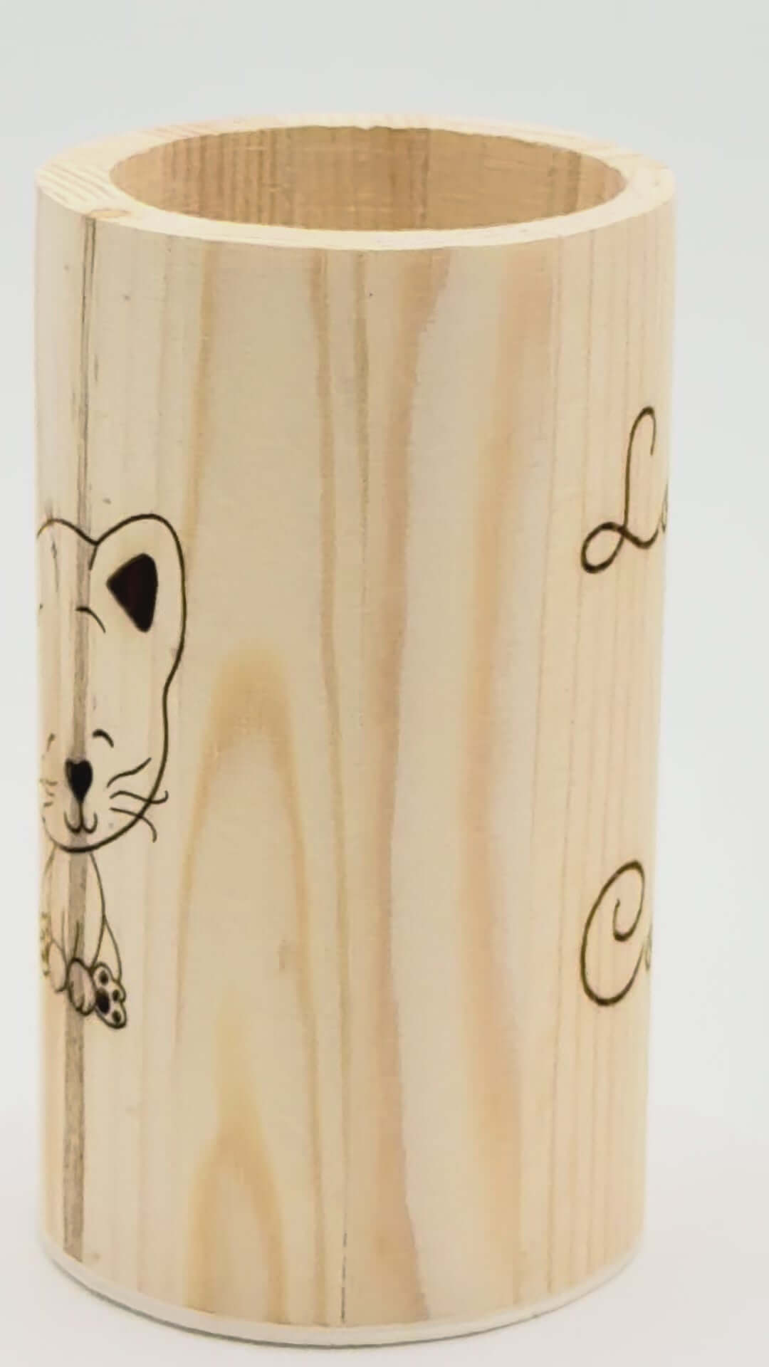 Personalisierter Holz-Stiftehalter